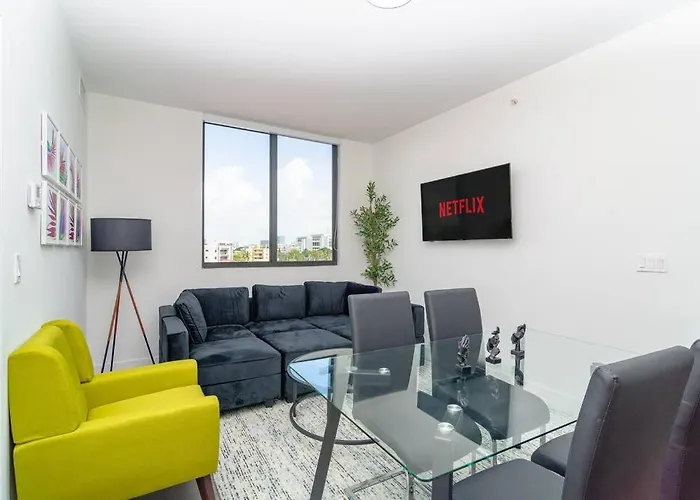 King Bed 2B 2Ba Oasis Minutes To Brickell 6 Guests